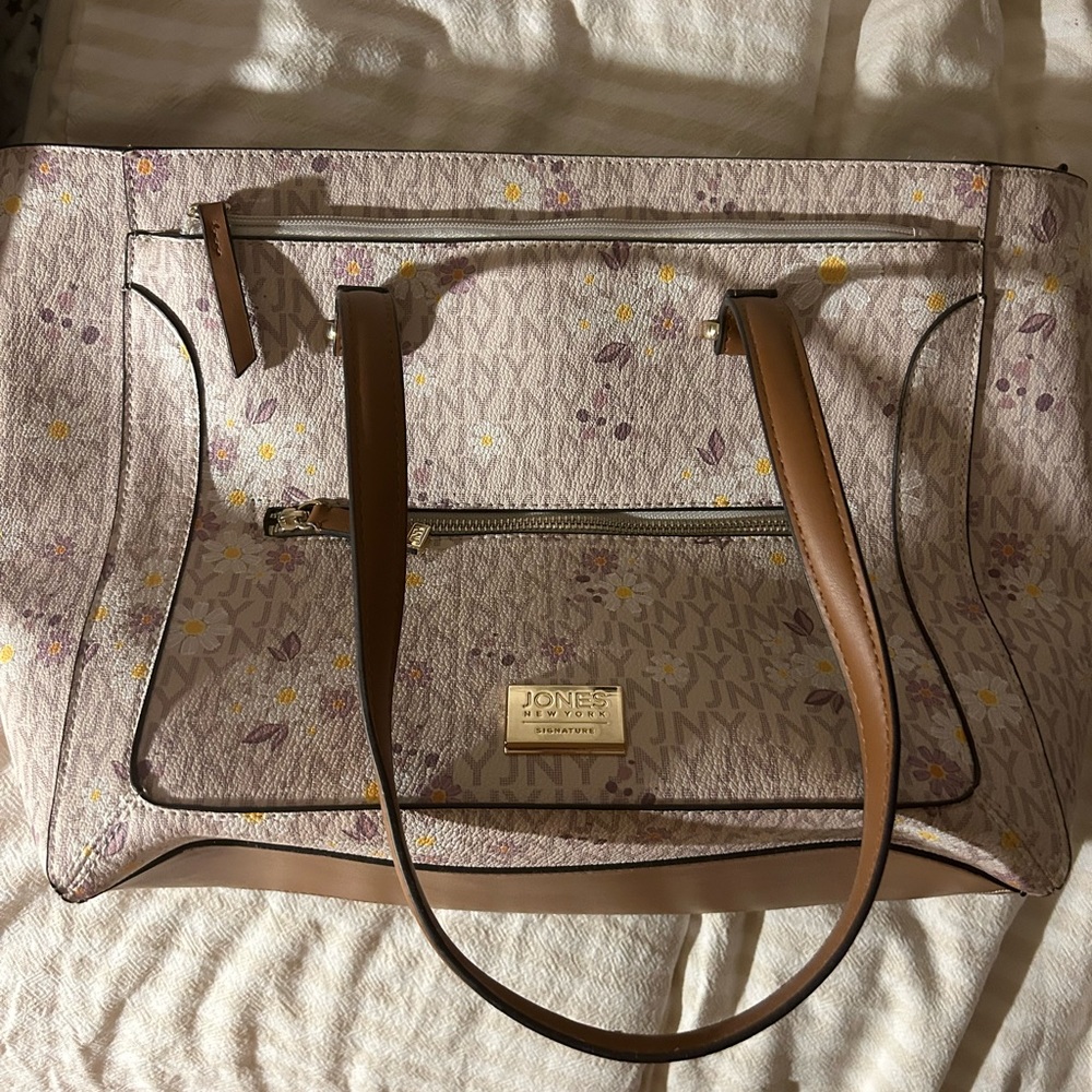 Jones New York Purse
